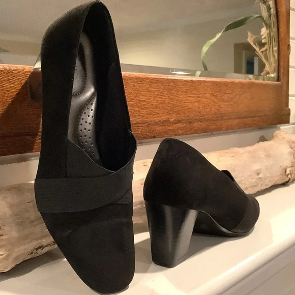 Abella Comfort Suede Feel Heel Size 7.5 - Picture 4 of 9